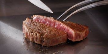 【神戸ビーフ コース】メインのステーキ＆キャビアを含む豪華絢爛な食材をいただく全5品 - 銀座鉄板焼き 肉一凛宮