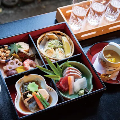 四季折々の旬の味覚をお楽しみください