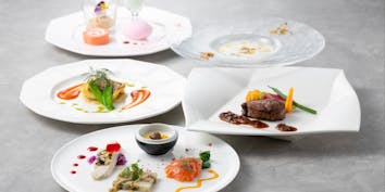 【Soleil】オードブル、魚料理、肉料理、デザート4種など全5品 - レストラン フィオーレ／JRホテルクレメント高松