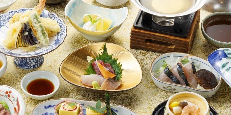 【寿御膳】オリーブ牛ローストビーフ、蟹飛龍頭、天麩羅盛り合わせなど全8品（1/1～1/3限定）