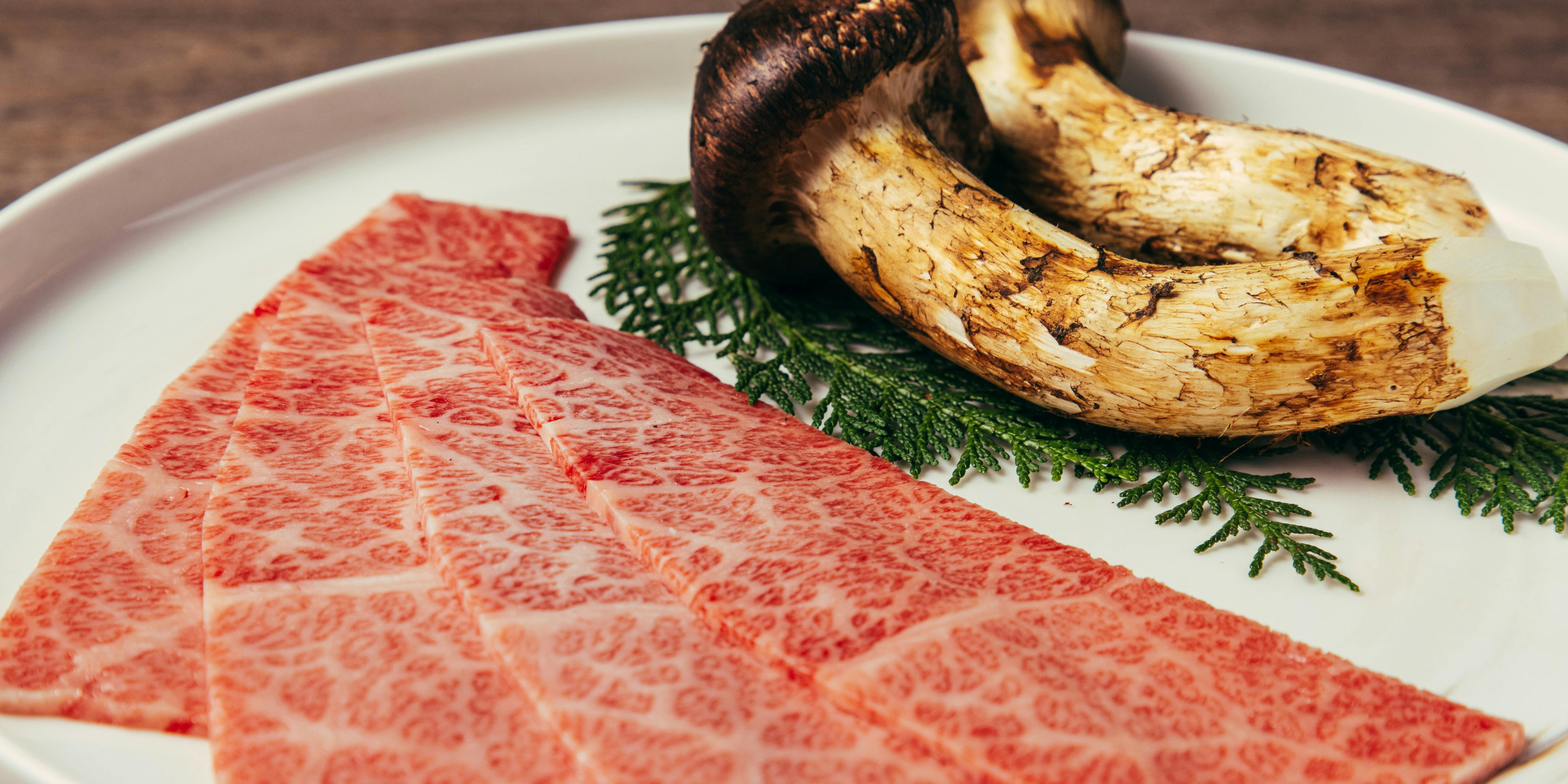 焼肉うしごろ 表参道店 【季節の匠コース 秋】松茸とザブトンの