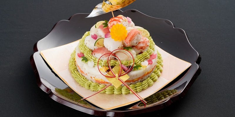 【お誕生日・記念日に】特製お寿司のケーキ＋乾杯スパークリングで祝う懐石全7品