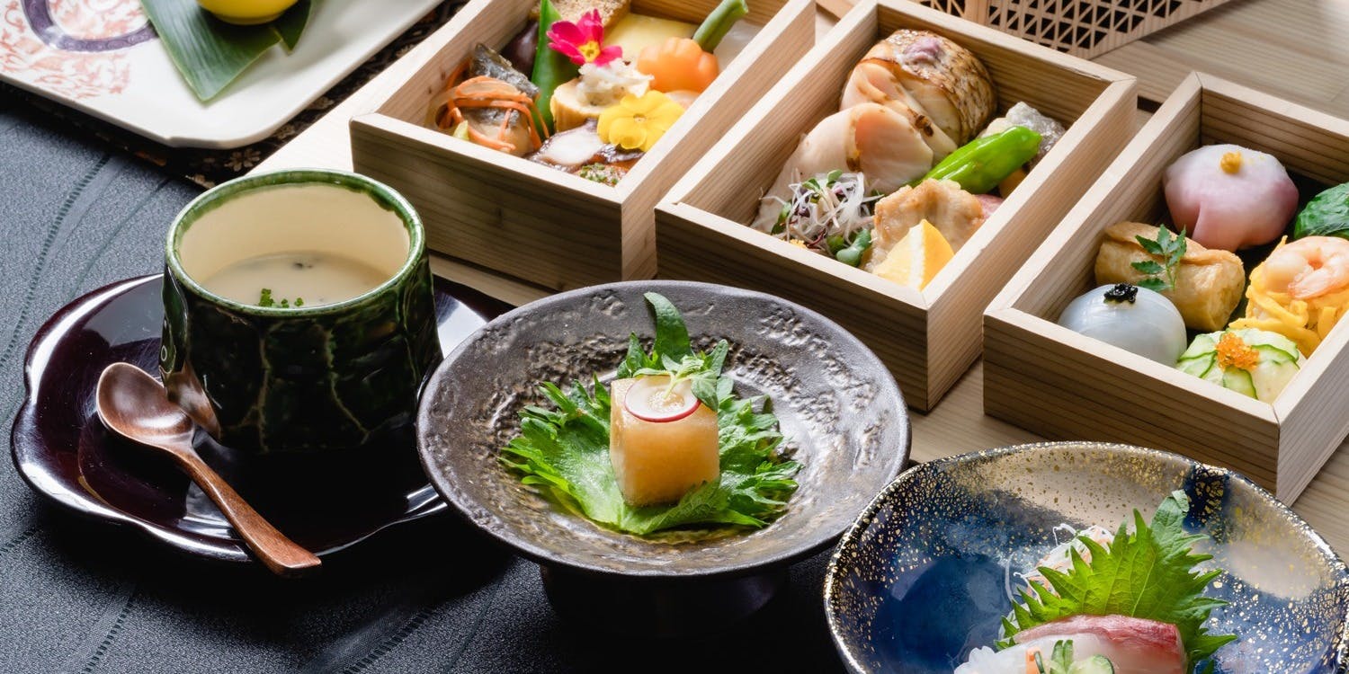 新品　木製懐石膳5枚 新 木製懐石膳5枚 楽天市場】 お盆、トレー > 長方形、長角盆 > 5枚