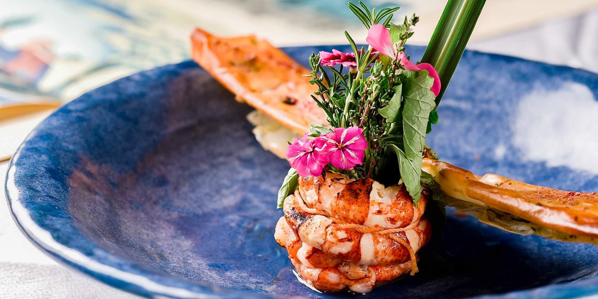 GRANDMIRAGE THE CORNER ROOM（グランドミラージュザコーナールーム）