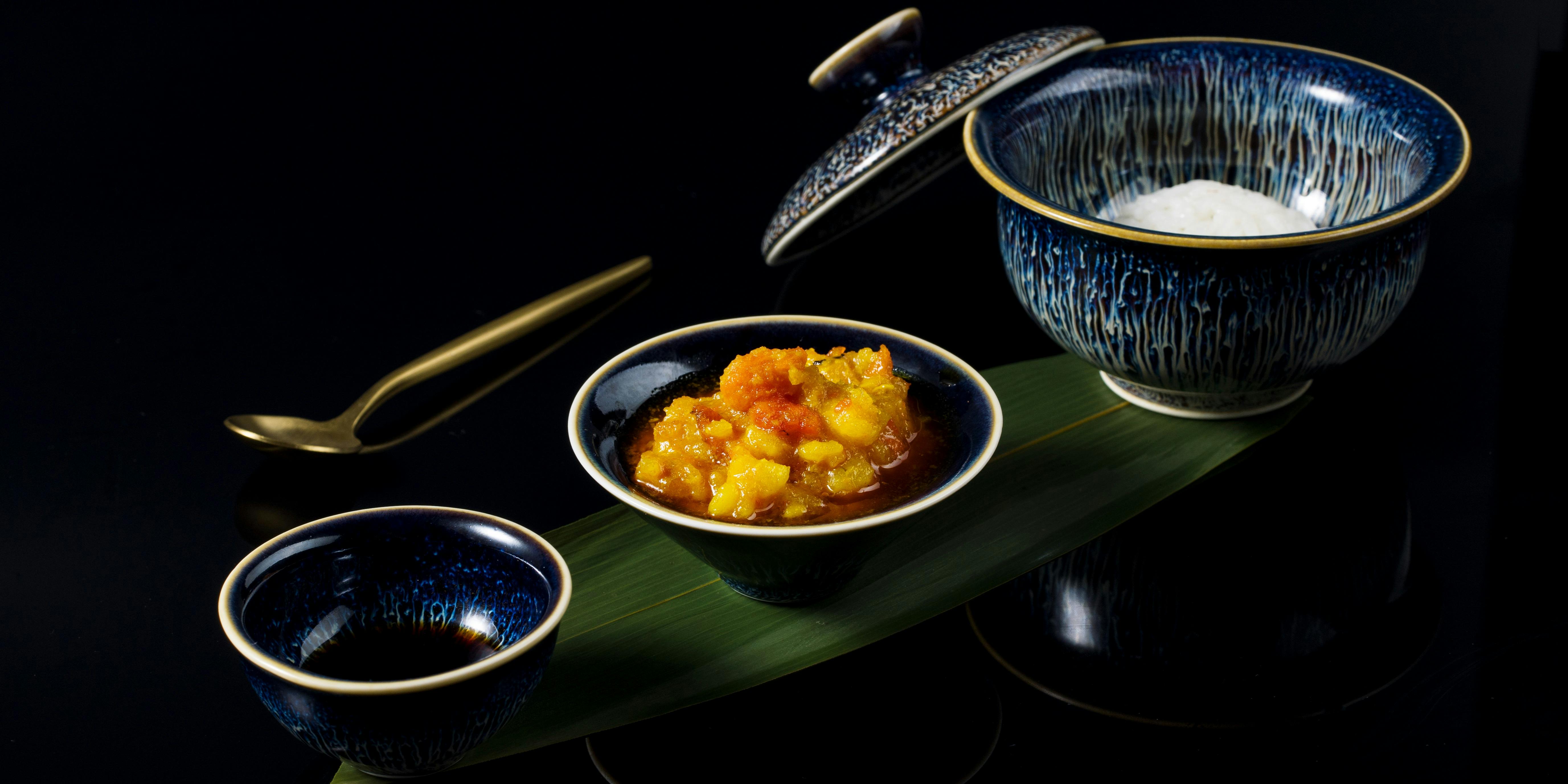 蟹王府 シェワンフ 三越前 上海料理 一休 Comレストラン