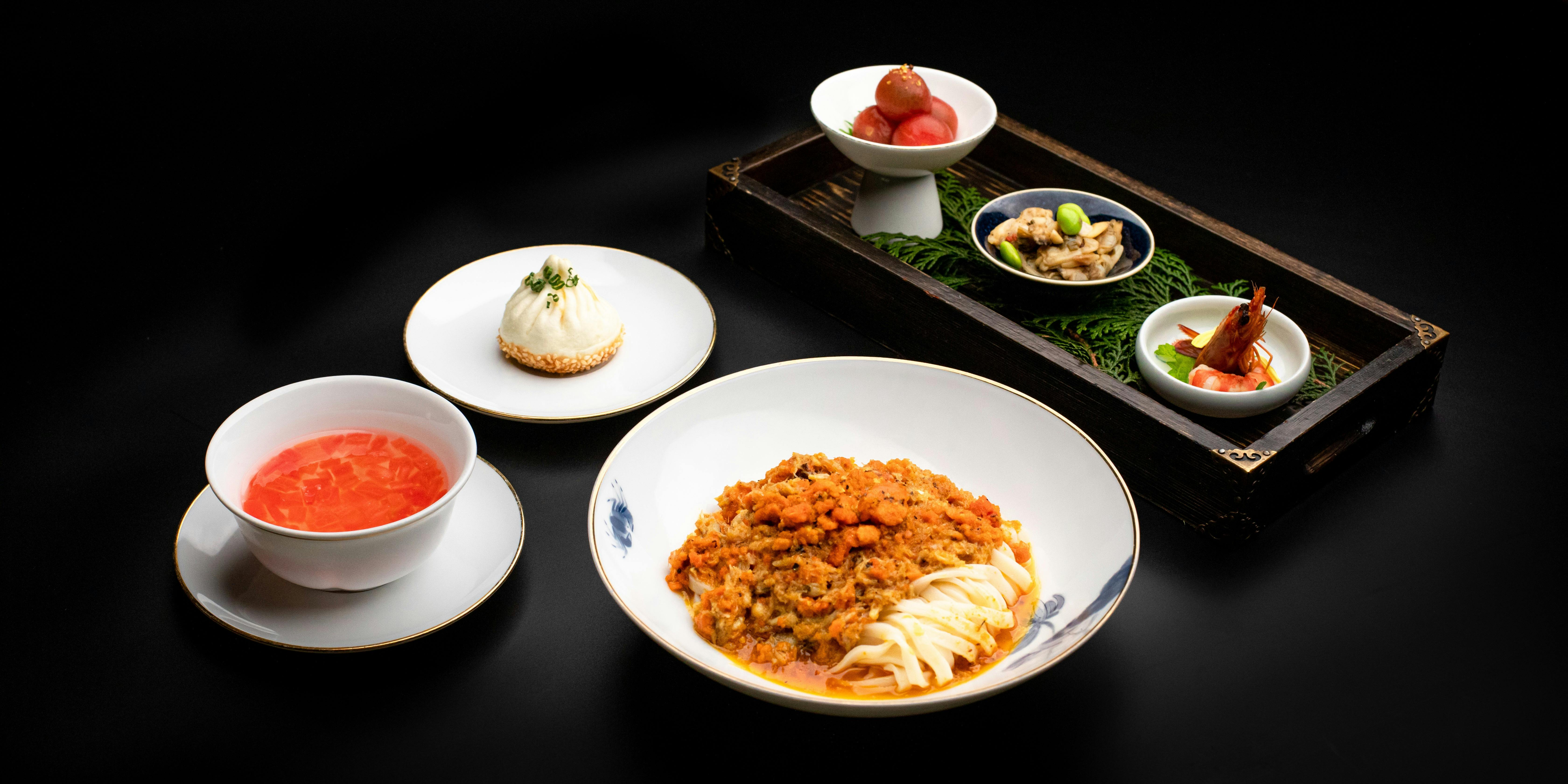 蟹王府 【蟹肉入り特製和え麺 ランチセット】＋乾杯ドリンク ランチ