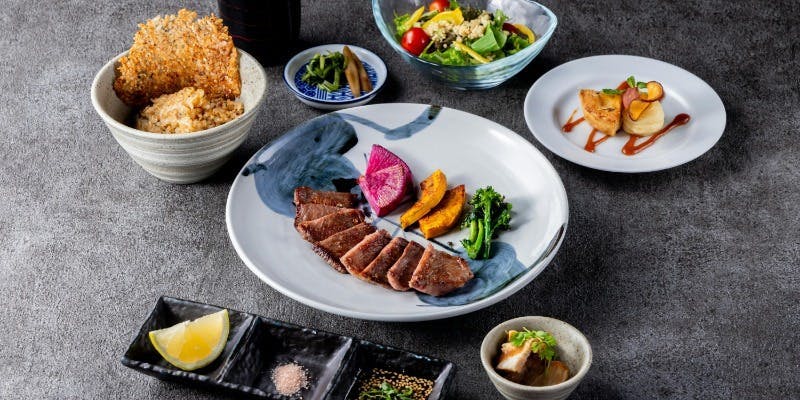 【和牛 牛タンの鉄板焼】香ばしい焼き目、芯はやわらかに