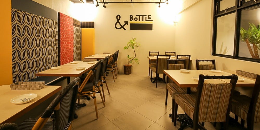 ビストロ ブルーキッチン&ボトルズ - 画像1