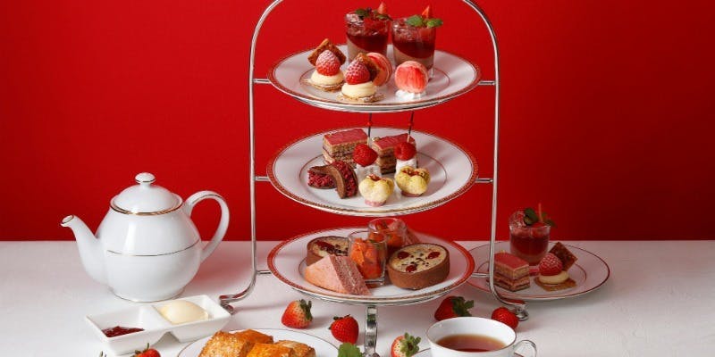 平日限定特別料金【苺のアフタヌーンティー】3段スタンド・ティーお替り自由