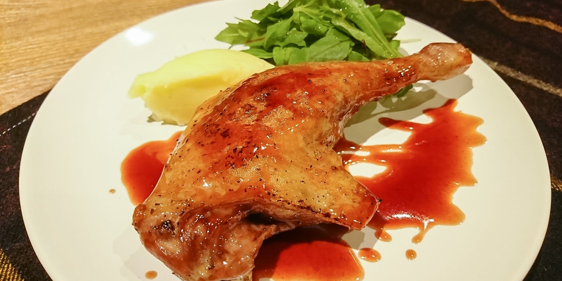 BELGIAN BEER KITCHEN Miyabi（ベルジャン ビア キッチン ミヤビ）