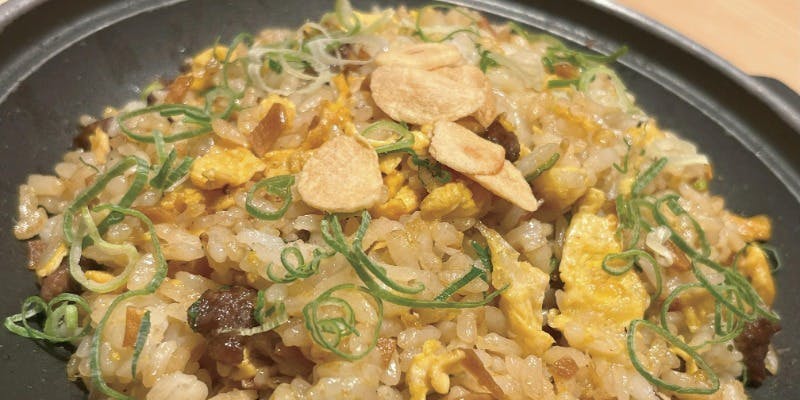 【ランチタイム限定！】神戸牛ガーリックライスランチ　スープ、サラダ付き