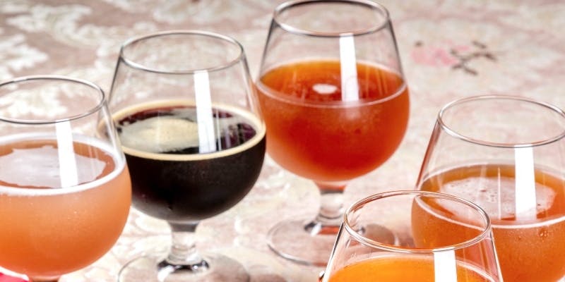 【ロイヤルプラン】全7品プラスドリンク飲み放題＋飲み放題付き