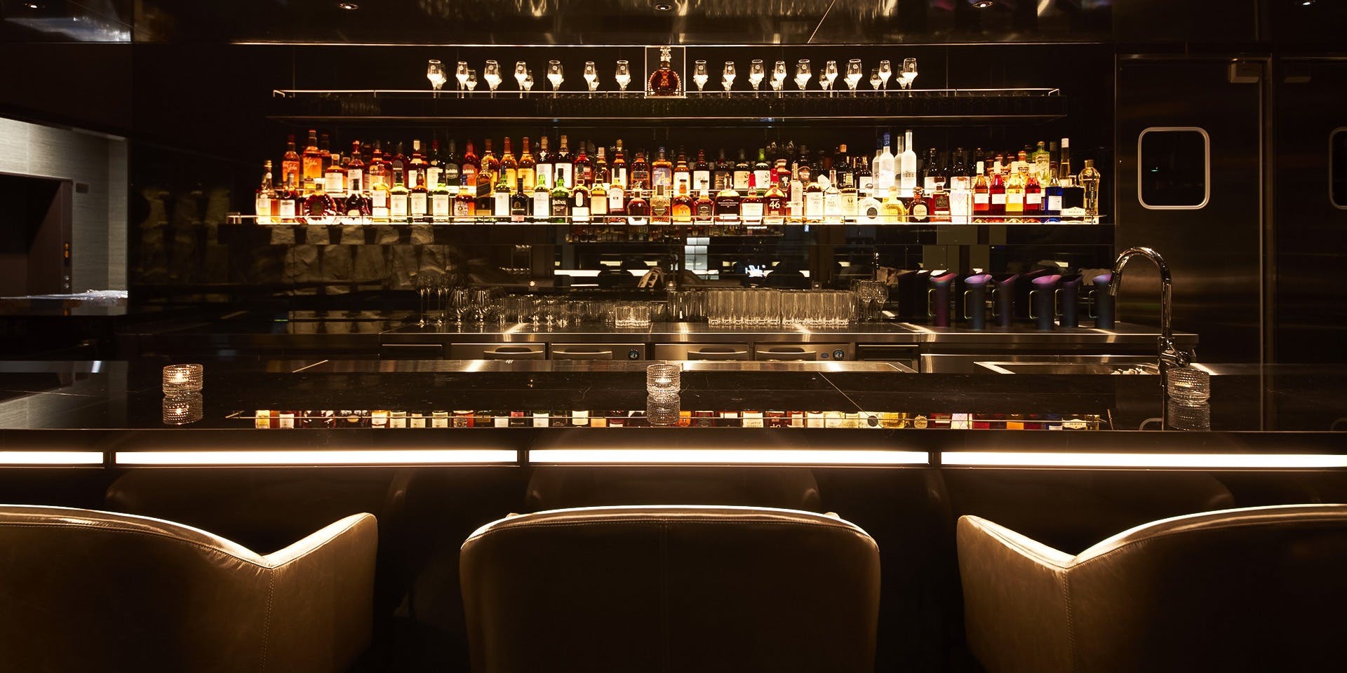 THE GREY ROOM 3枚目