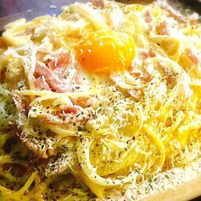 こだわりの国産クラフトビールを相性抜群の料理とともに