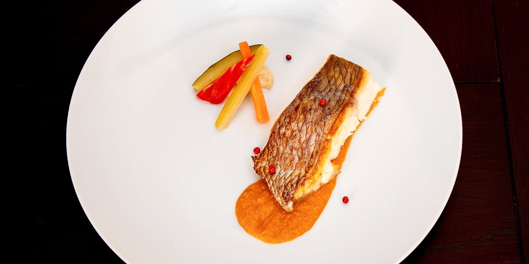 ワイン カーヴ レイズ（Wine Cave Raise）