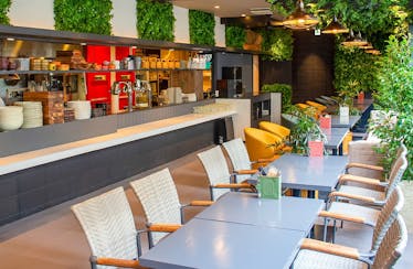 CORAL KITCHEN at garden