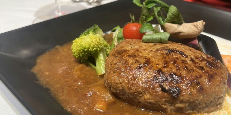 【Dinner de Steak hache】乾杯シャンパン付き特選但馬牛ハンバーグステーキをメインに含むコース全8品