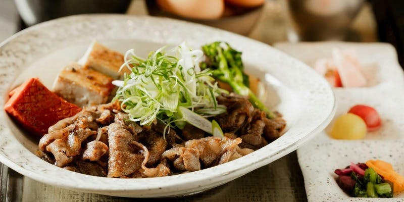 鉄板焼 MYDO／W大阪 鉄板 黒毛和牛すき焼き御膳（平日限定） ランチ