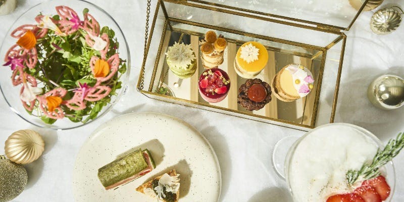 MIXup／W大阪 【Xmas2025】12/1～FESTIVE AFTERNOON TEA＋シャンパン1