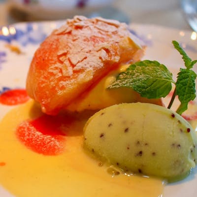 京都で味わう、名店仕込みの伝統的なフランス料理