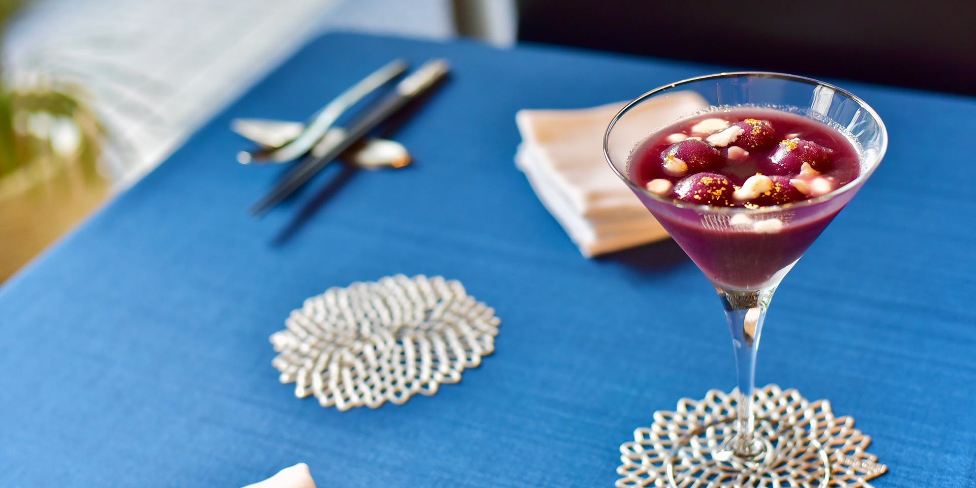 西洋料理 クロックス ビストロ クロッグ｜穴無し厨房用コックシューズ