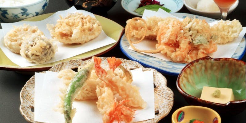 【記念日におすすめ】老舗の極上天ぷら4皿や刺身などの季節の逸品を味わえる「風光」コース