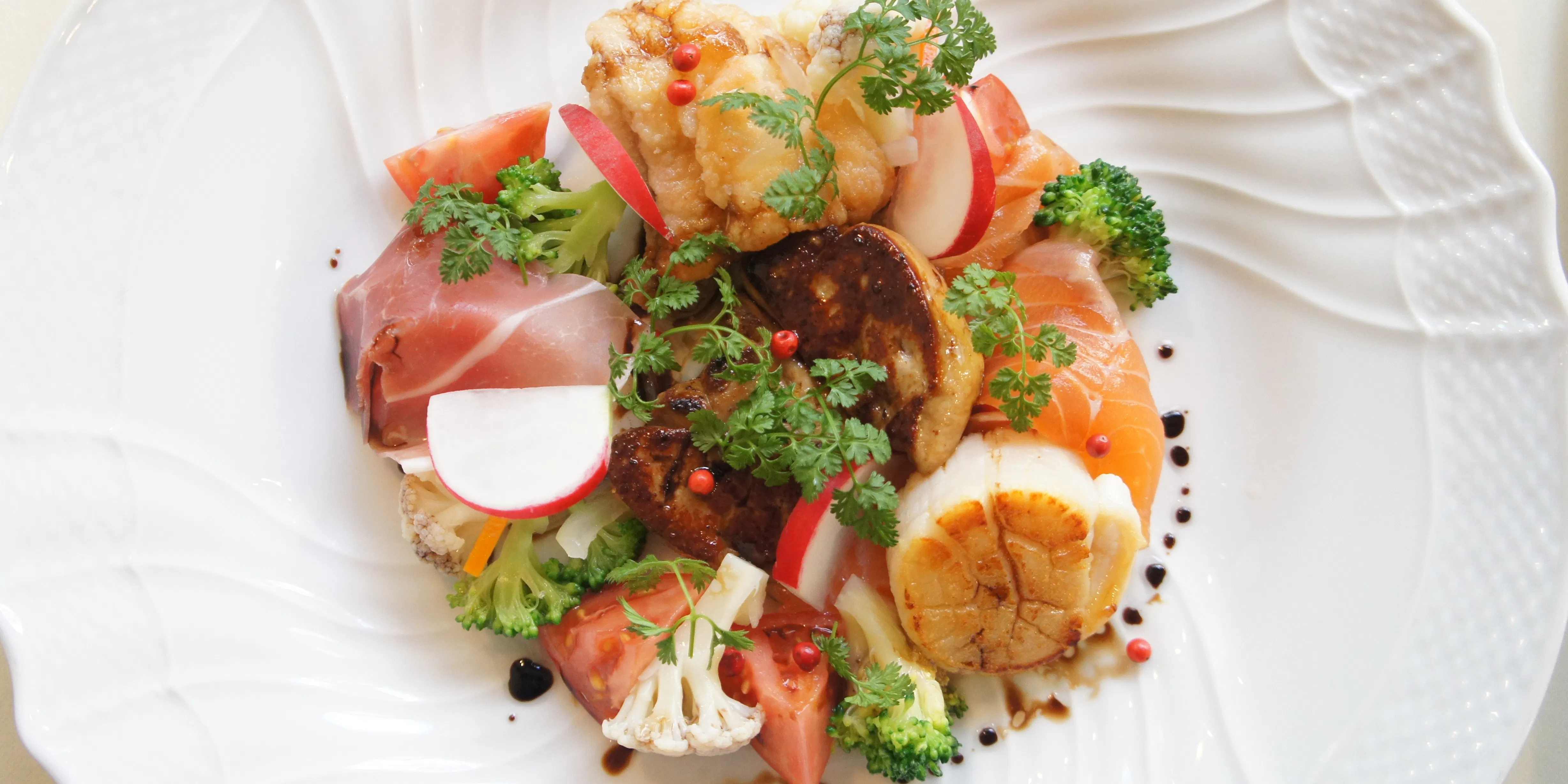 オーベルジーヌ おーべるじーぬ 逆瀬川 フランス料理 一休 Comレストラン