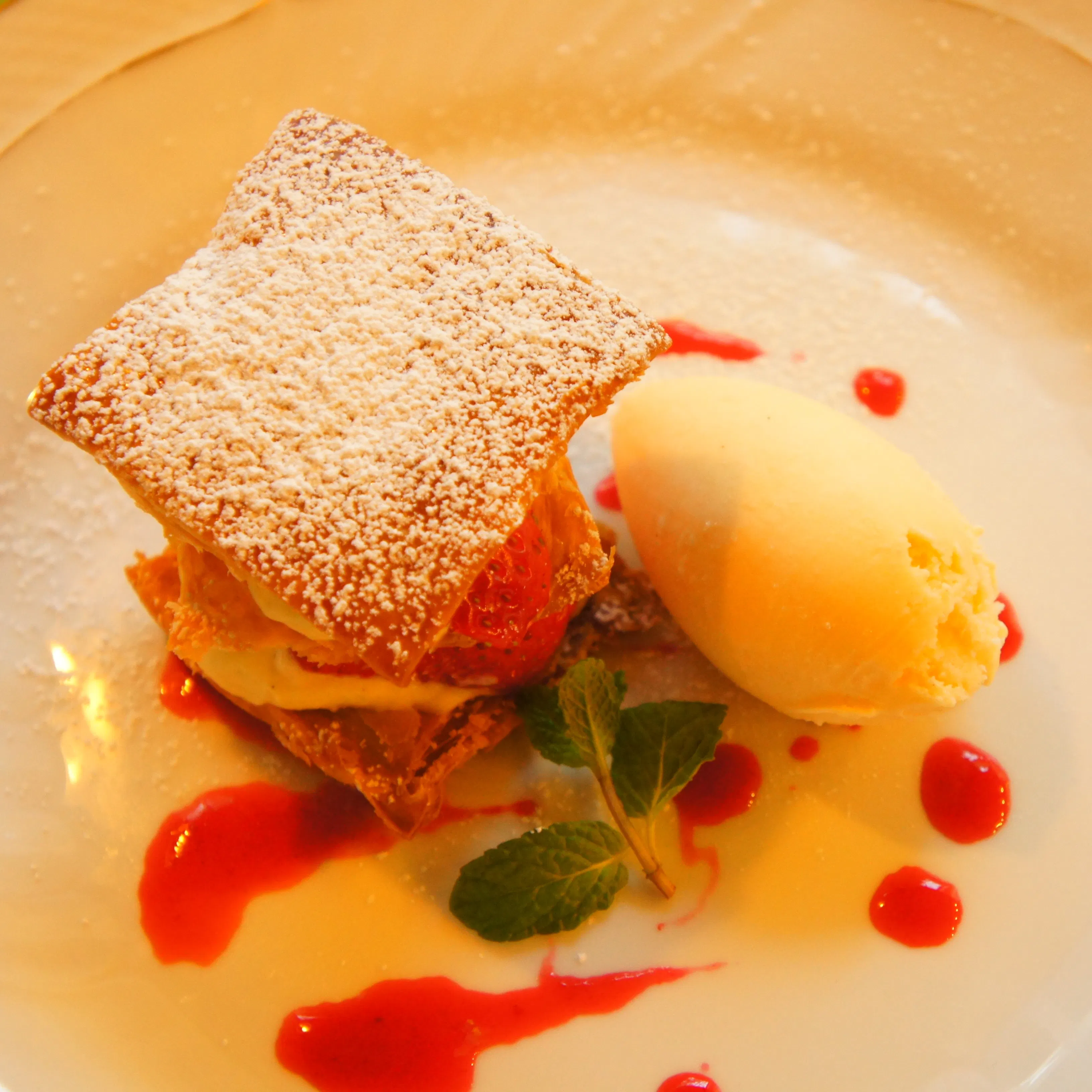 オーベルジーヌ おーべるじーぬ 逆瀬川 フランス料理 一休 Comレストラン