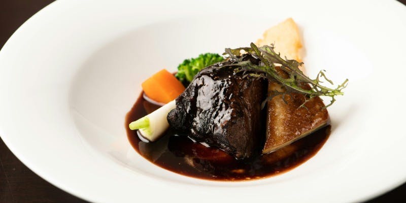 11：30開催【魚＆肉のフルコースランチ！×カフェ1杯付き】フルコース限定パティシエ特製デザート