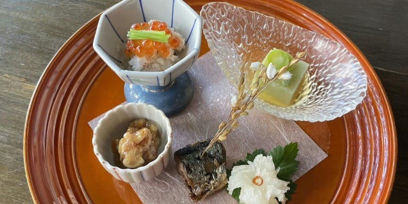 【月讀～つきよみ～】前菜、造り、揚物、焼物など全8品＋飲み放題（数量限定）