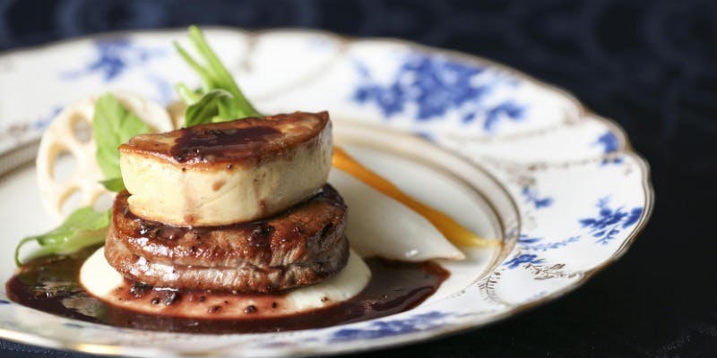 2025 Christmas Dinner　オマール海老やフォアグラのロッシーニなど贅沢フルコースディナー！！