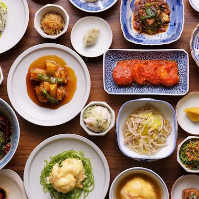 昔ながらの中国料理とワインをゆったり堪能