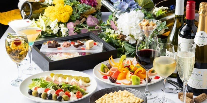 博多昼飲み女子会～花咲くアフタヌーンティー飲み放題プラン～