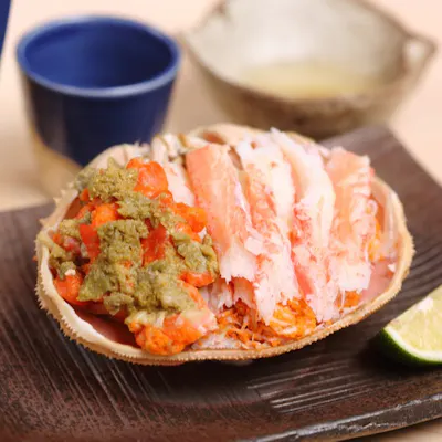 「冷菜 甲羅盛り」