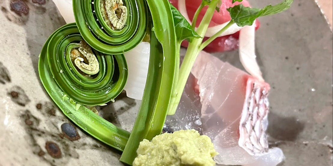 日本料理 こもりく