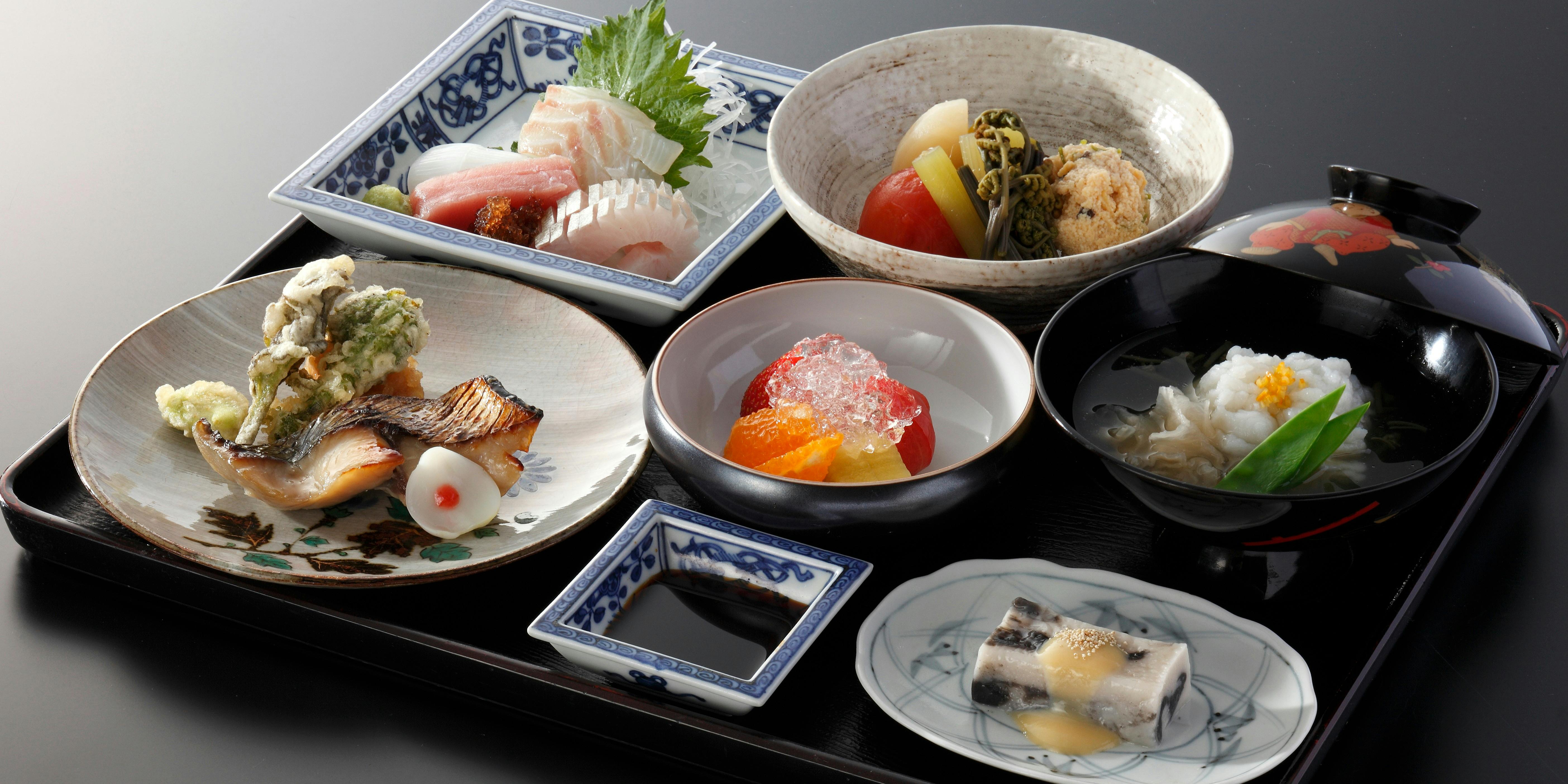 たつのや タツノヤ 別府 懐石 会席料理 一休 Comレストラン たつのや タツノヤ 別府 懐石 会席料理 一休 Comレストラン