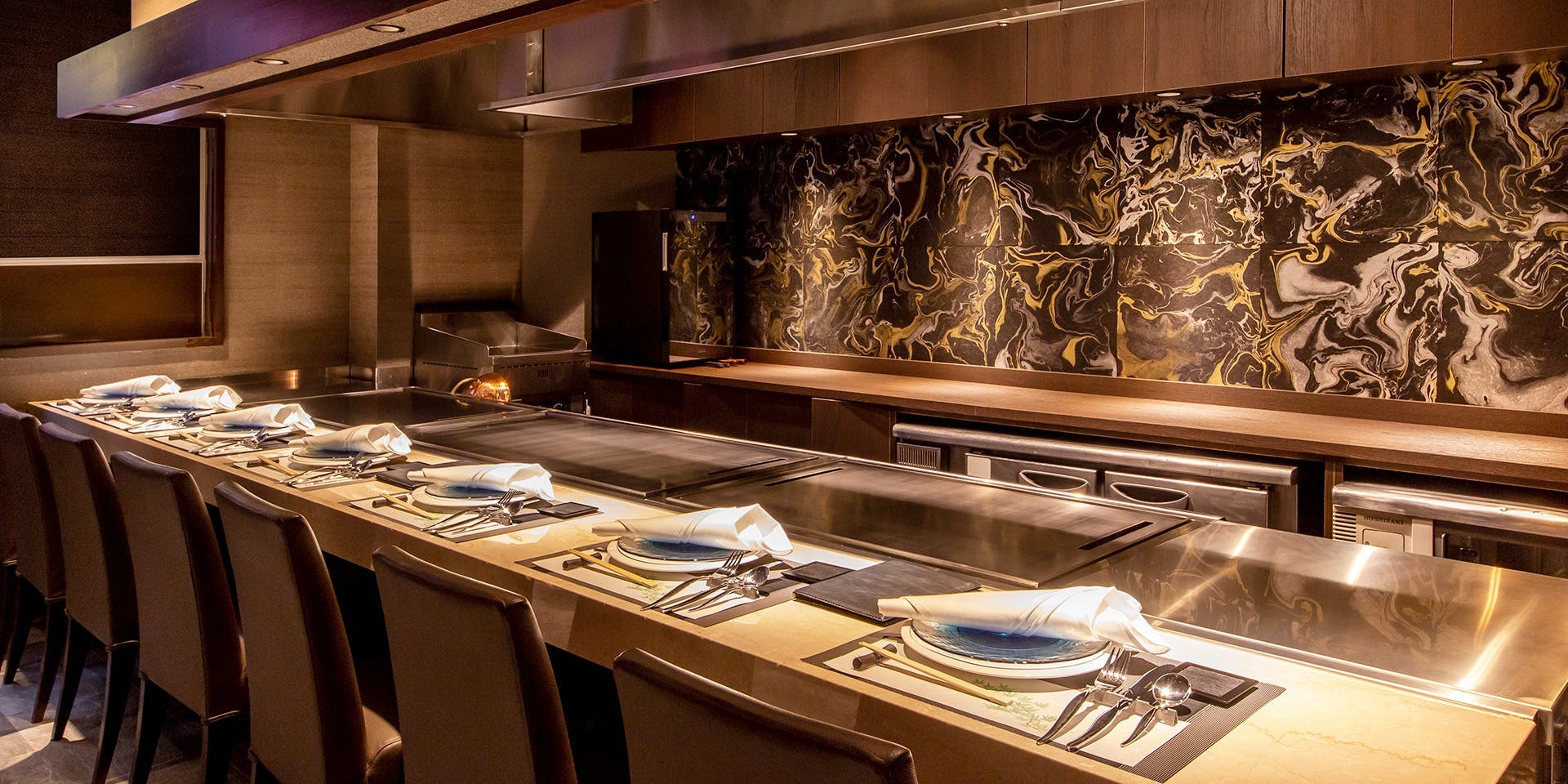 大阪 京橋 鉄板焼 ステーキ 玄牛