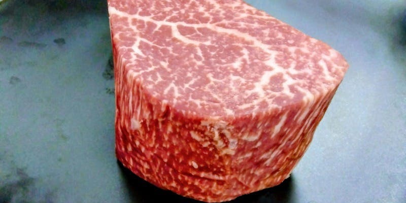 【おまかせコース】前菜、フォアグラ、シャトーブリアンなど全7品