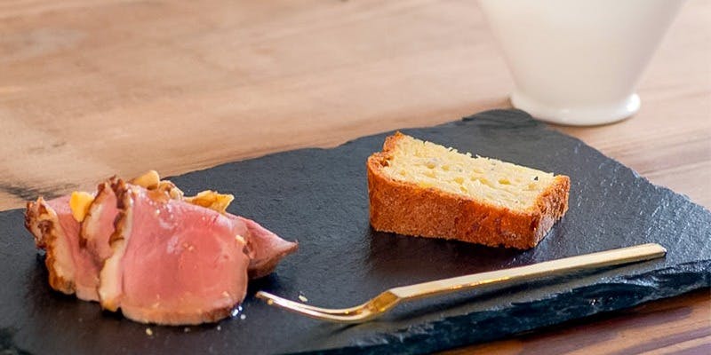 ユヌ パンセ（UNE PINCÉE）