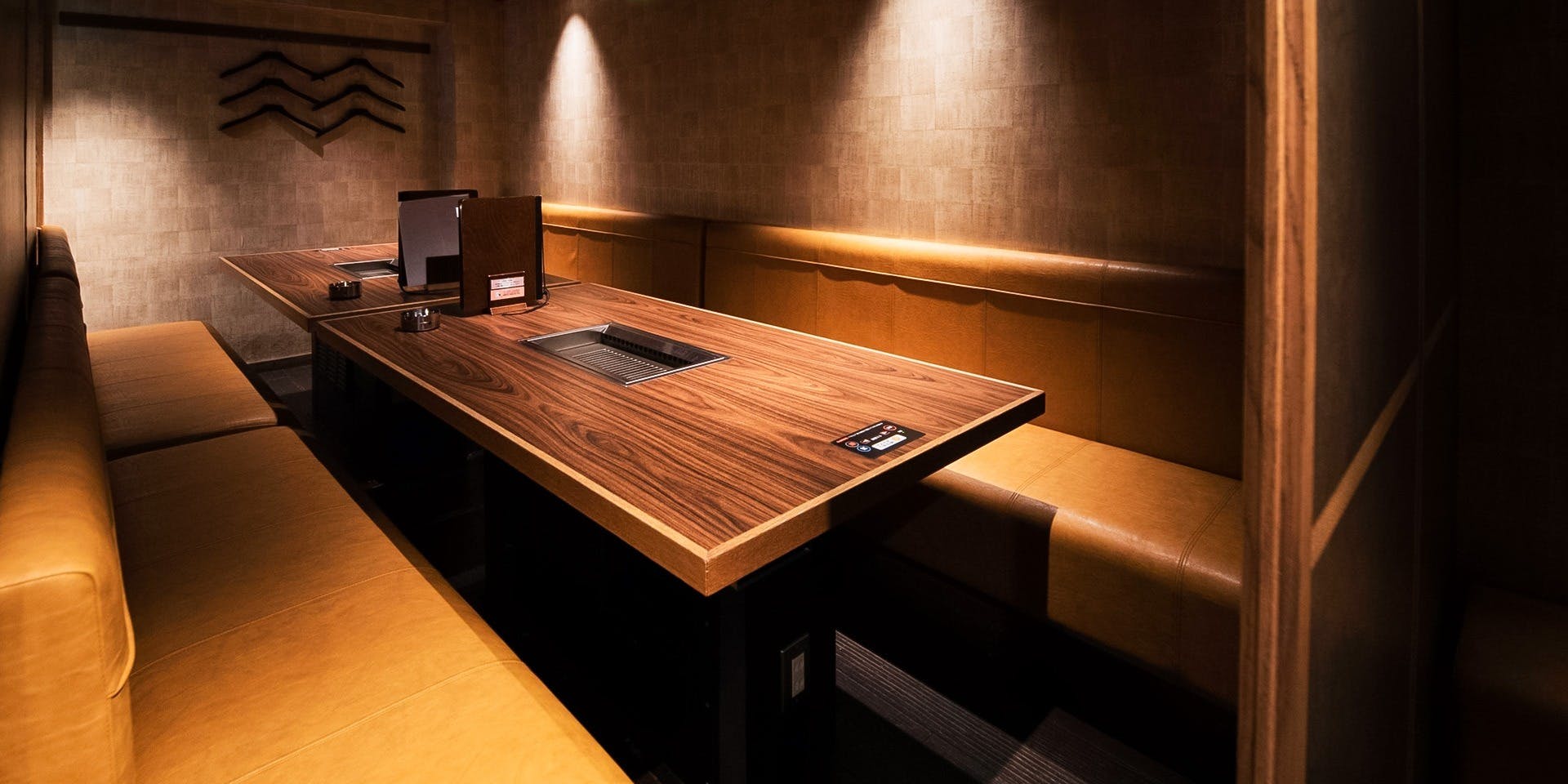 龍の巣 梅田ハナレ リュウノス ウメダハナレ 東梅田 焼肉 一休 Comレストラン