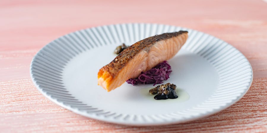 ルアン Nipponia Hotel 函館 港町 ディネa メインのお魚料理 スープ デザートなど全6品 ディナー プラン メニュー 一休 Comレストラン