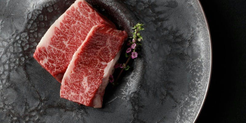 【Premiumコース】お1人様10,000円　希少部位・鹿児島黒牛フィレ・やきすきなど贅沢尽くし（全10品）