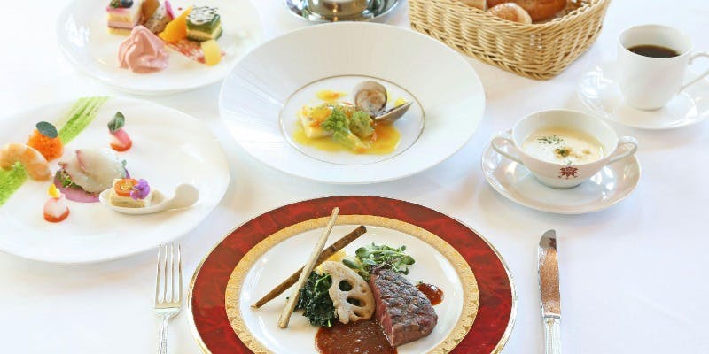 本日のディナー　～日替わりで季節料理が味わえる全5品のコース料理～