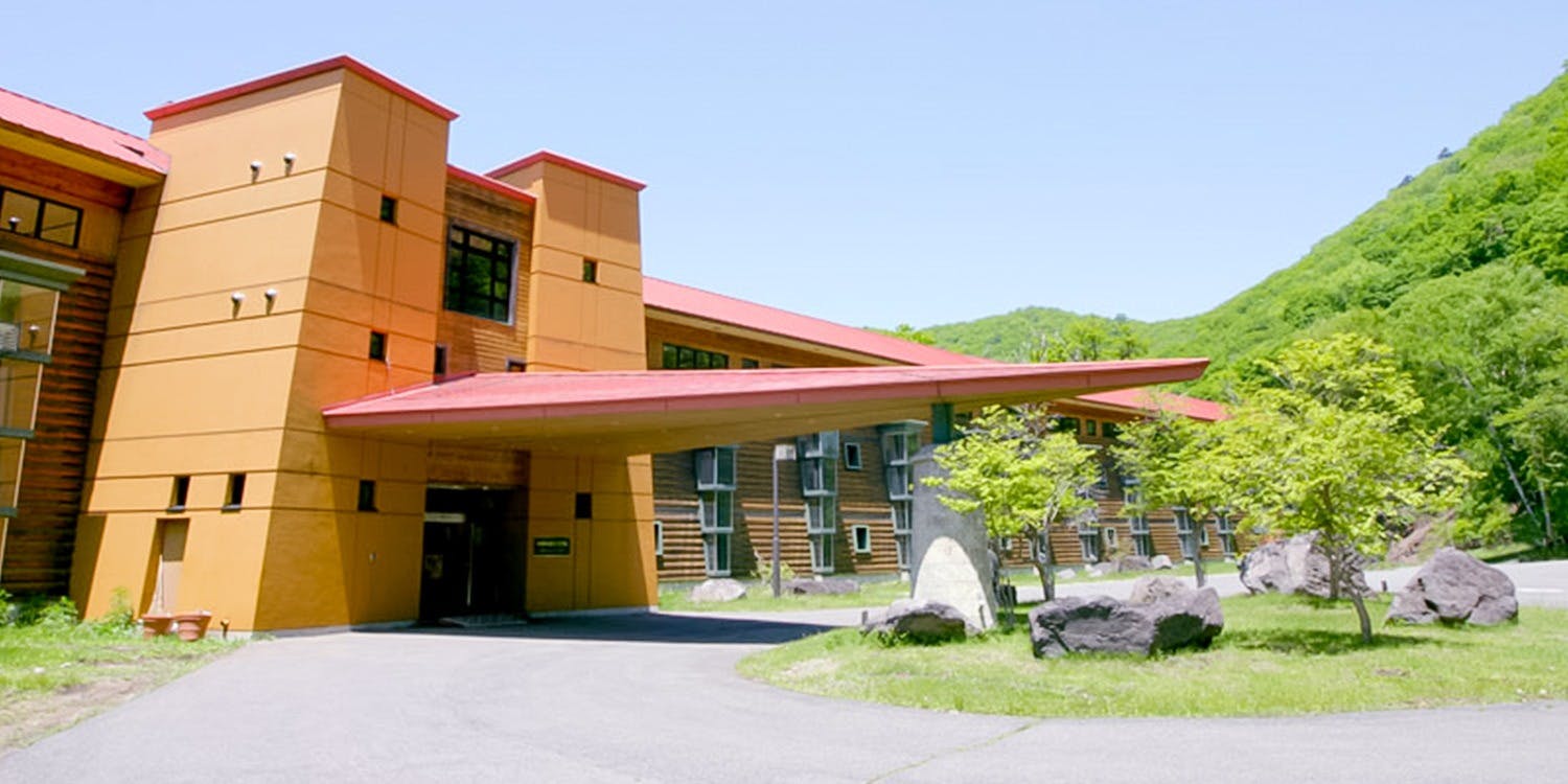 ダイニングルーム（みずなら）／中禅寺金谷ホテル - 画像4