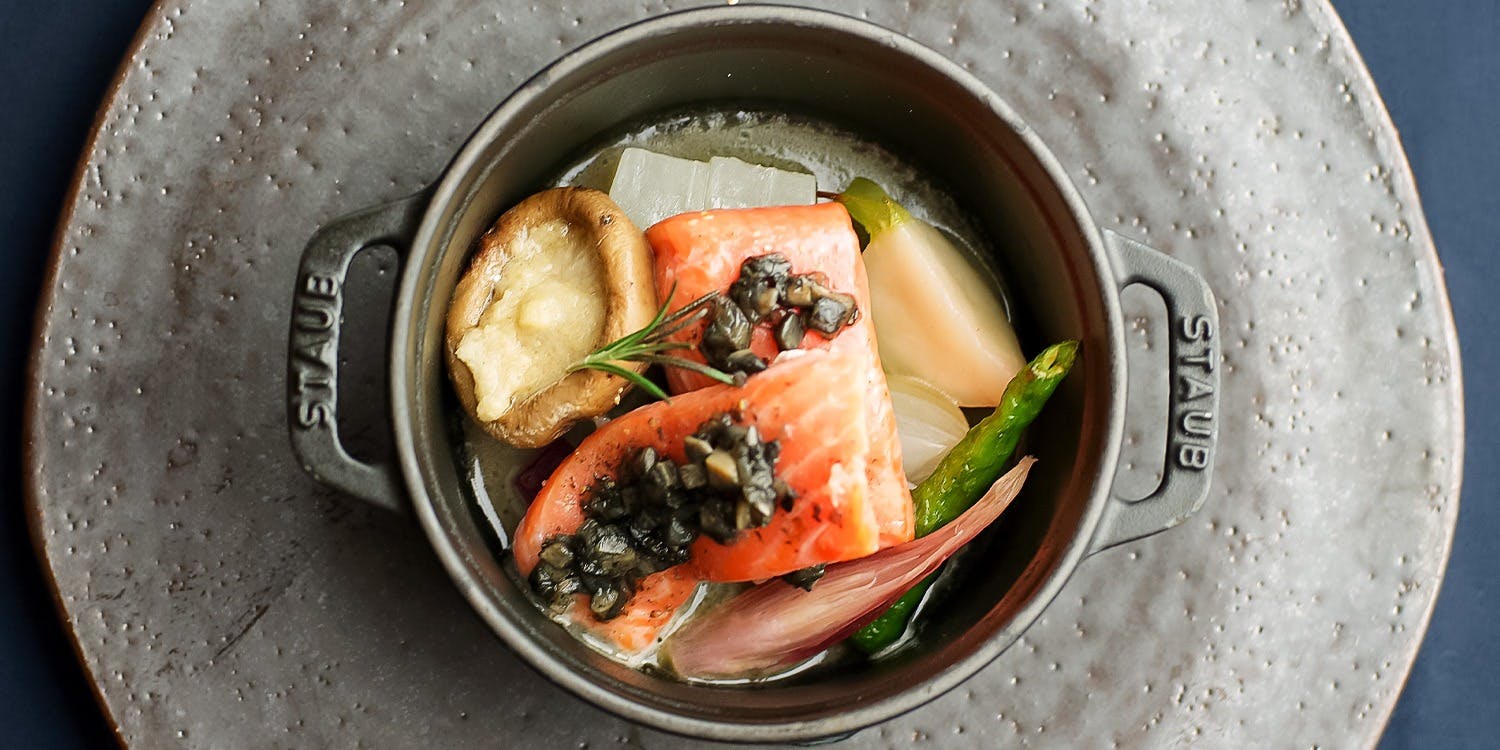 ダイニングルームみずなら