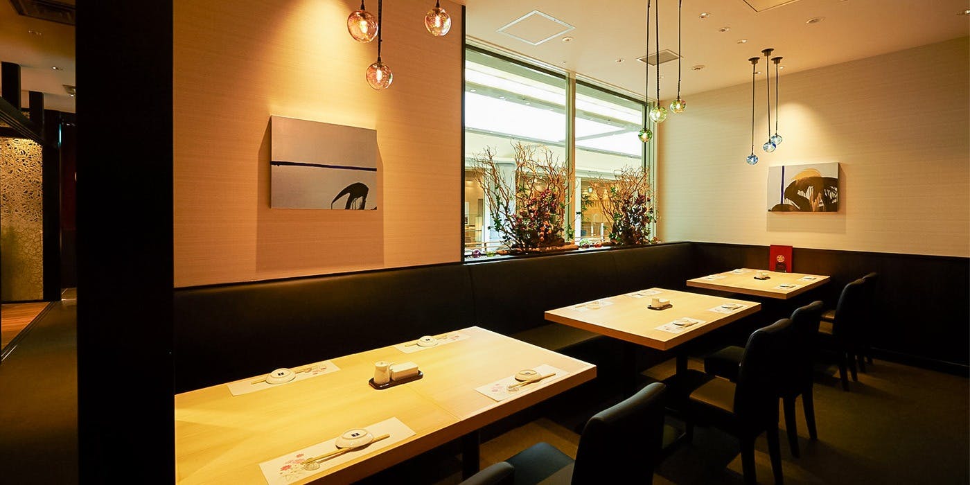 記念日におすすめのレストラン・おたる政寿司 新宿の写真2