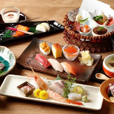 多彩なコースや贅沢ランチ