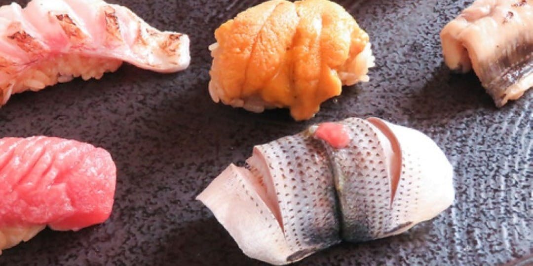 鮨うら山 栄離れ