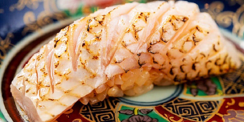 鮨うら山 栄離れ