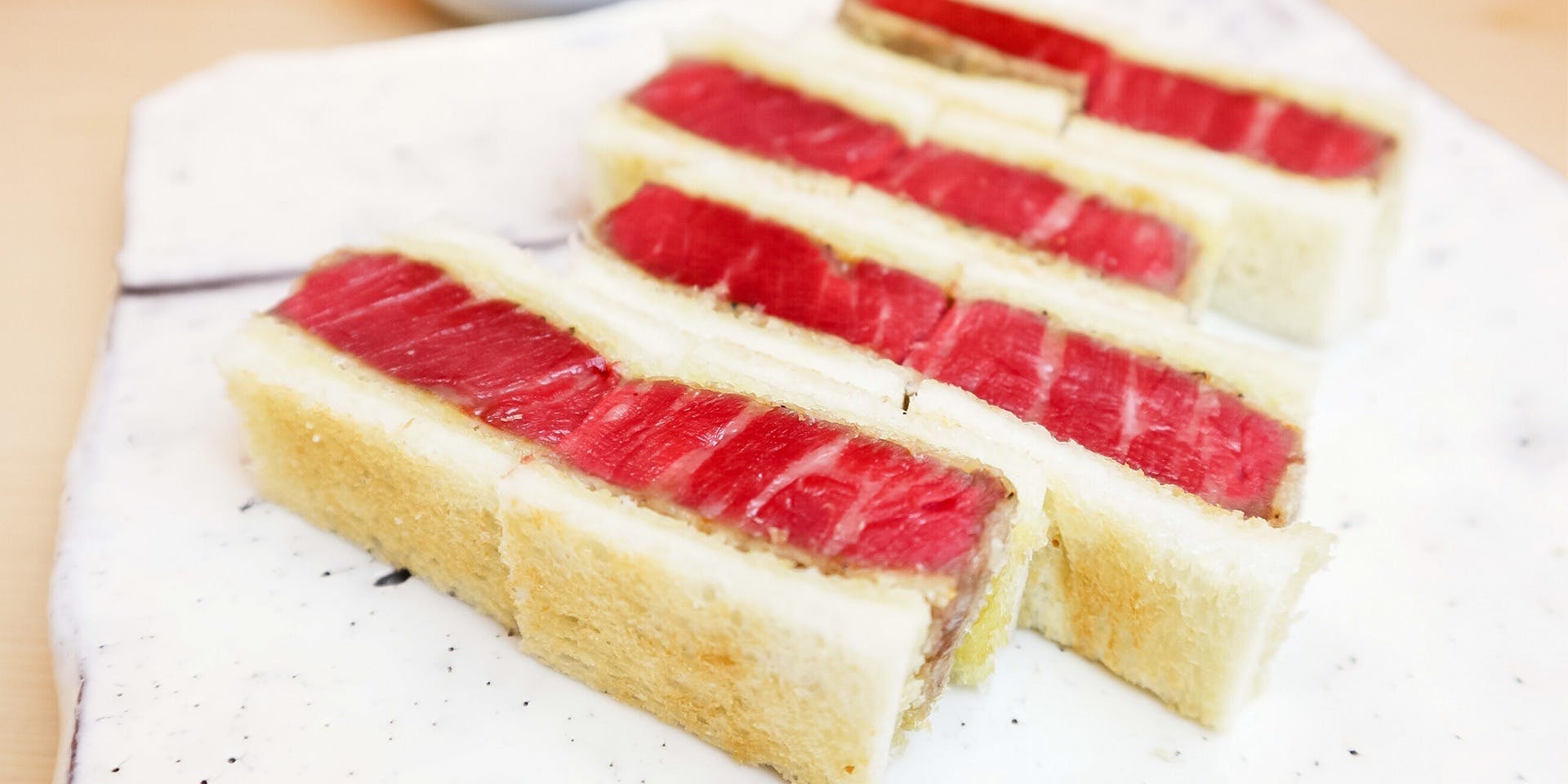 のぐち 継（のぐち つなぐ）